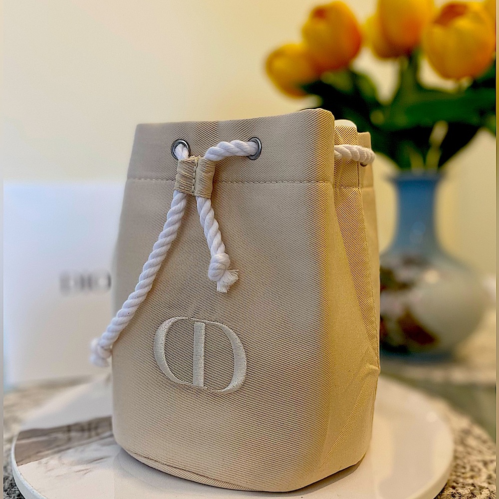 Dior - Makeup Pouch - Picture 3 of 7